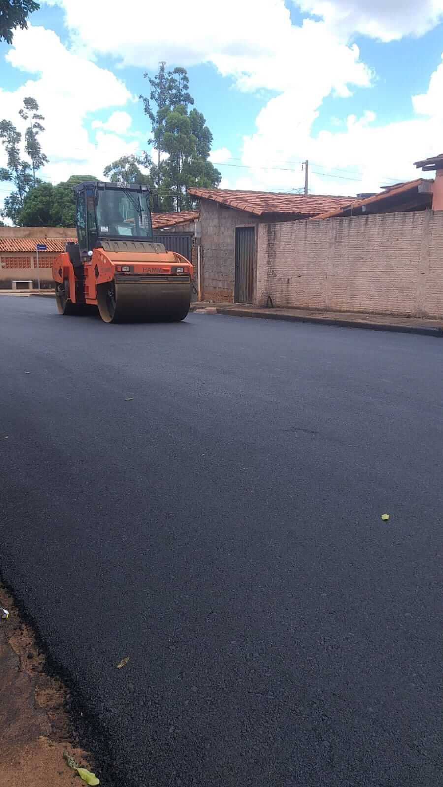 Romaria Investe na Melhoria Infraestrutural com Continuação do Recapeamento na Avenida José de Magalhães Pinto